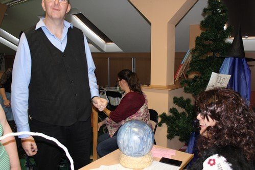 2017_11_30 Andrzejki w naszym Domu (25)