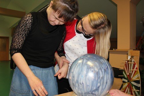 2017_11_30 Andrzejki w naszym Domu (41)