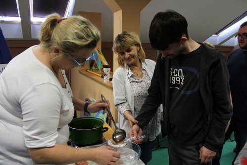 2017_11_30 Andrzejki w naszym Domu (44)