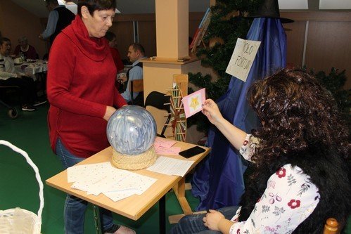 2017_11_30 Andrzejki w naszym Domu (56)