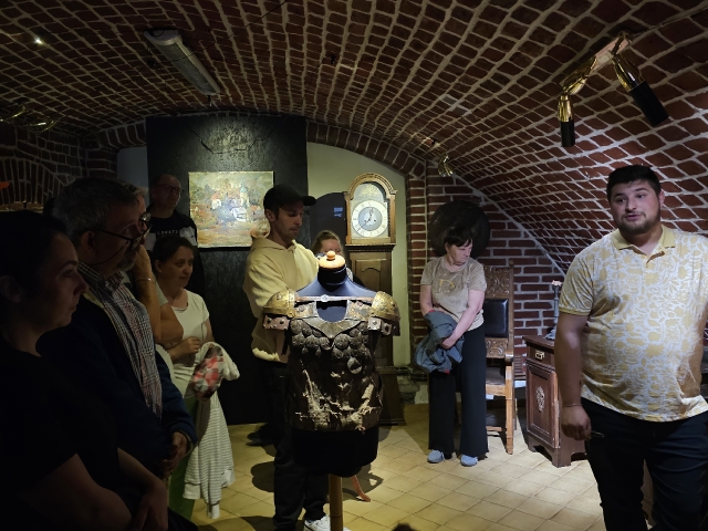 Zwiedzanie wystawy Inter Mundos_10