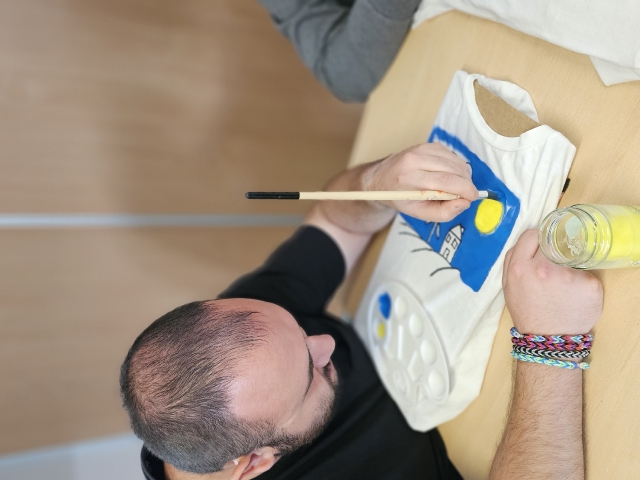 warsztaty malowania na bluzkach_51