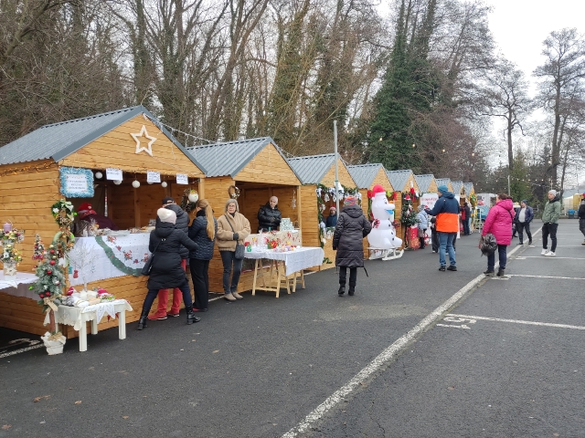 III Jarmark Świateczny i Korowód Światła_14