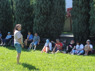 Spacer i zabawy na świeżym powietrzu_7