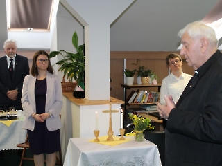 Śniadanie Wielkanocne, występ artystyczny, życzenia, modlitwa, poczęstunek_45