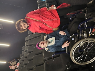 Mikołajkowy wyjazd do _8